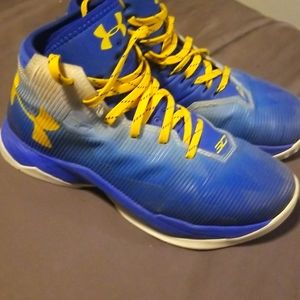 Curry Bball Shoes